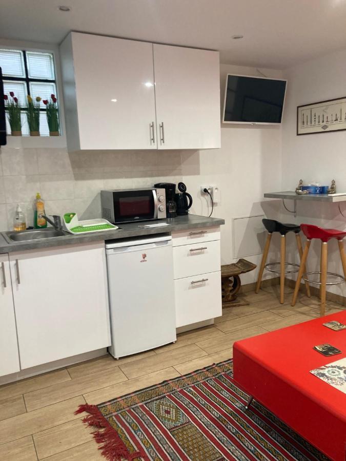 Suite Avec Terrasse Et Jardin Aux Portes De Paris Pavillons-sous-Bois 외부 사진
